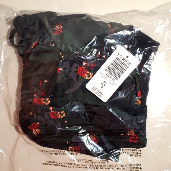 ❤️NWT VINTAGE TORRID SWIM BIKINI TOP WIRELESS CAGE FRONT - SKULL CAMO ROSES - Picture 6 of 10